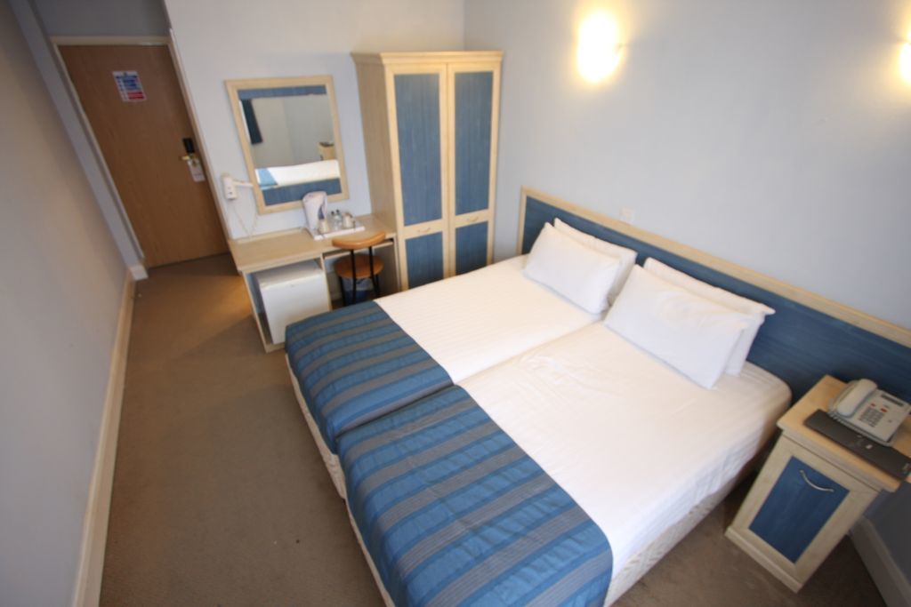 St Georgio Hostel Ilford Bagian luar foto